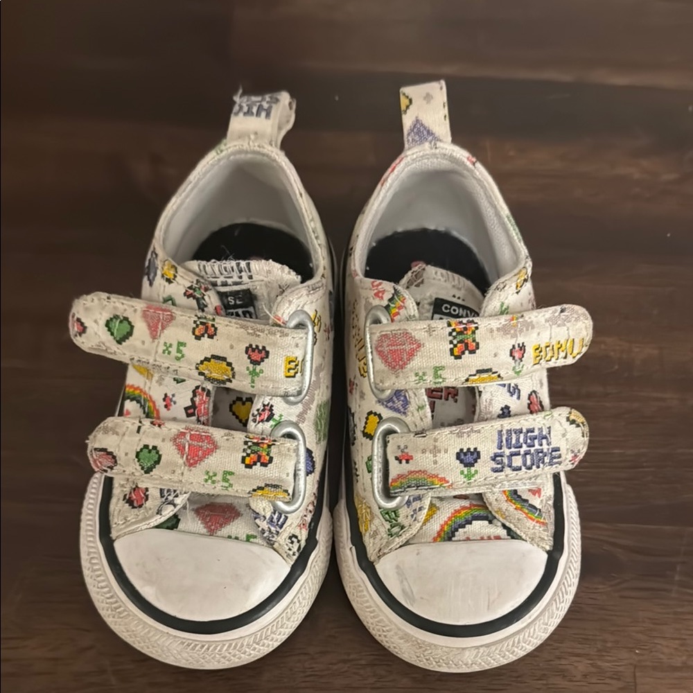 Converse White Sneakers with Velcro Straps and Playful Design